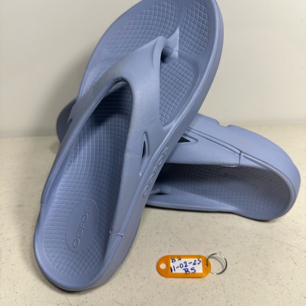 Oofos Light Purple Comfort Sandals